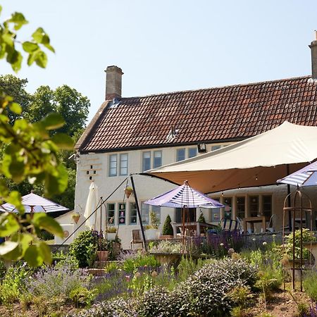 Hotel The Wheatsheaf Combe Hay Wellow  Exterior foto